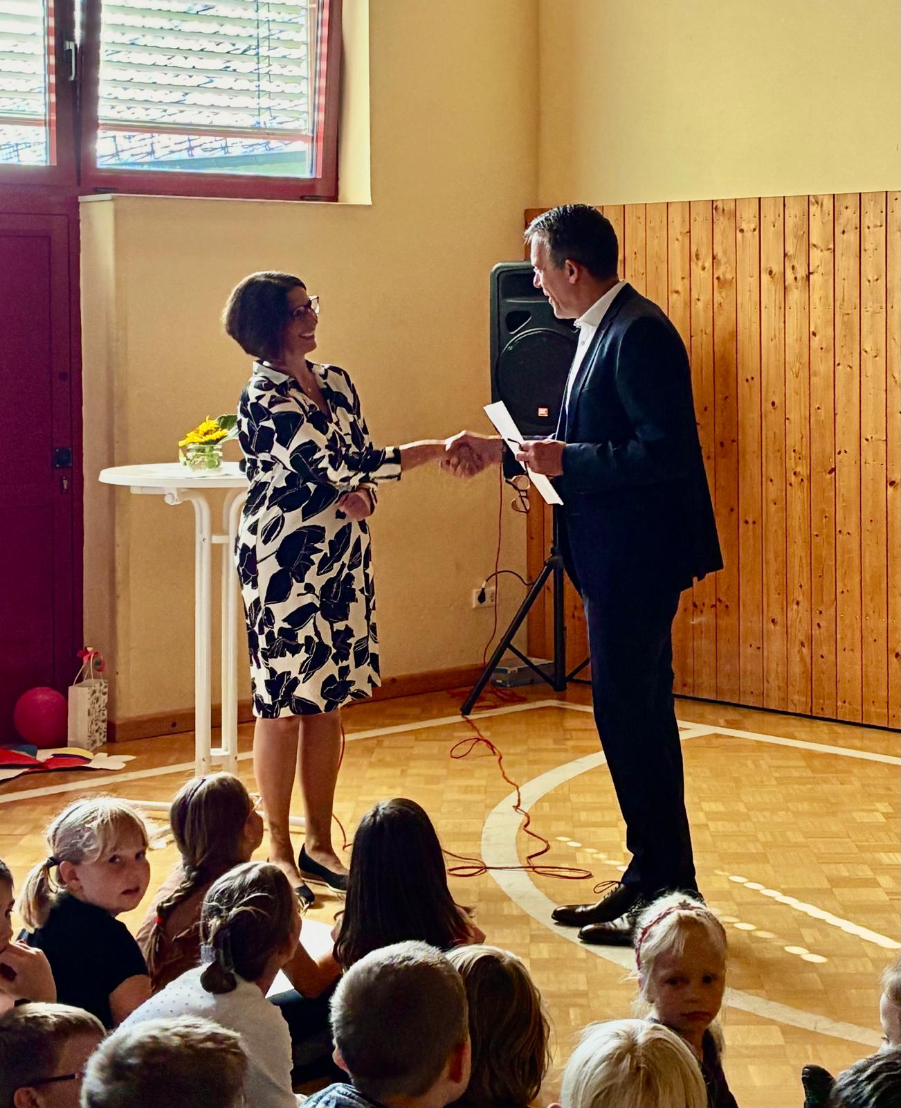 Festliche Amtseinführung an der Grundschule Boos – Janina Kemp offiziell zur Rektorin ernannt